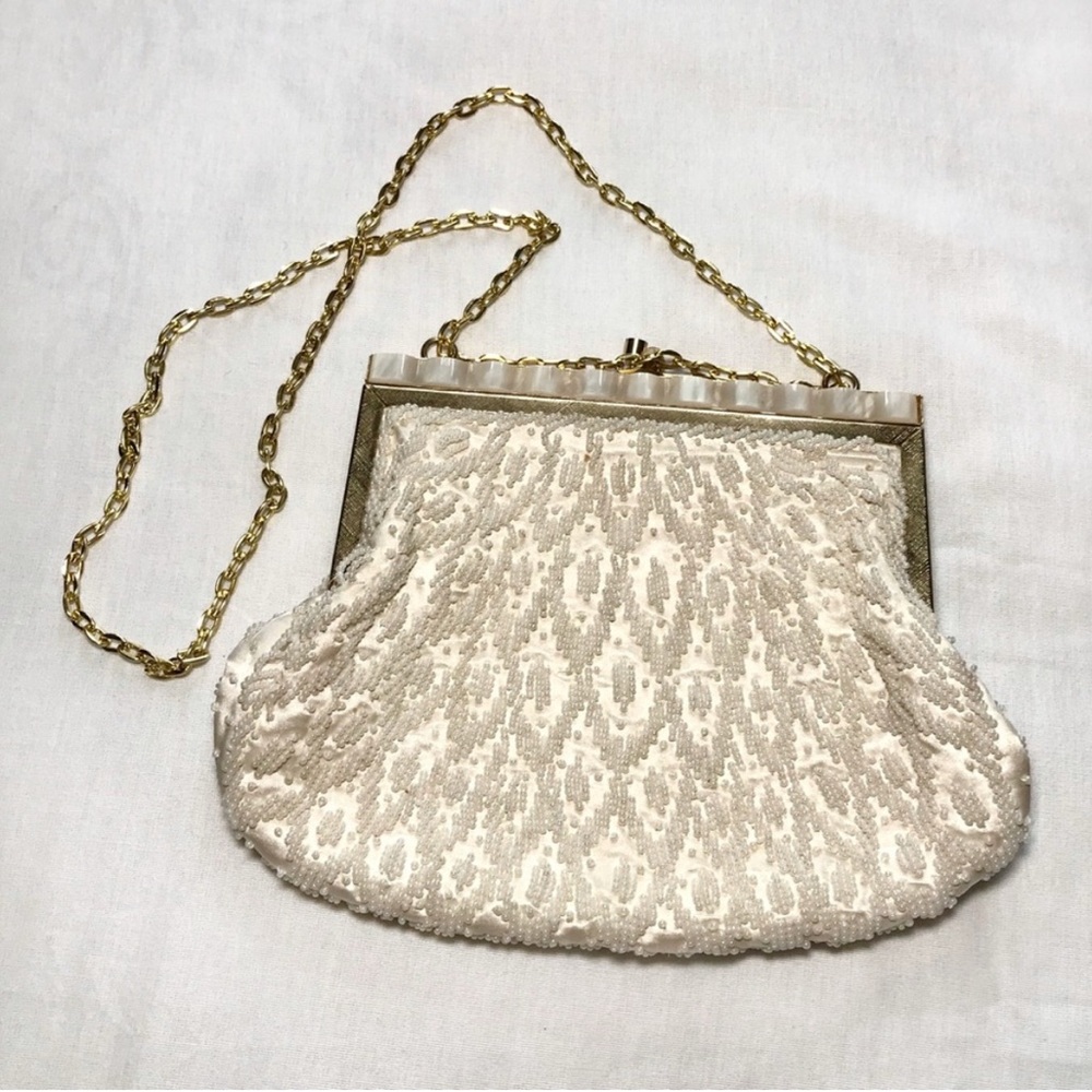 Mister Ernest pearl purse